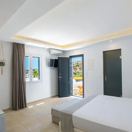 Tropicana Mykonos מלון 4*