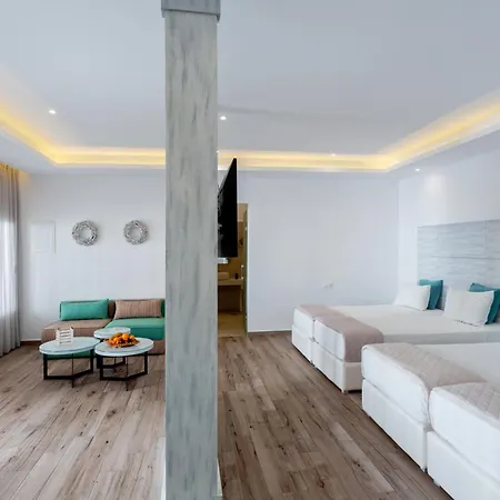 Tropicana Mykonos מלון