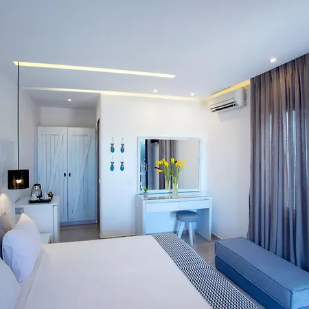 Tropicana Mykonos מלון פרדייז ביץ'