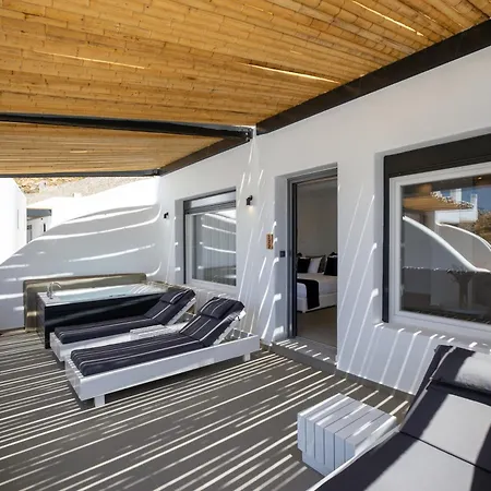 Tropicana Mykonos 4*
