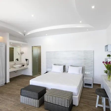 Tropicana Mykonos 4* פרדייז ביץ'